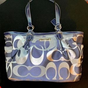 Gorgeous Coach handbag